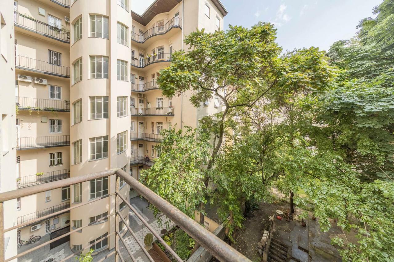 Miso Apartment Boedapest Buitenkant foto